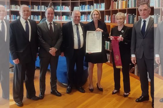 panepistimio peiraia aggelikousis
